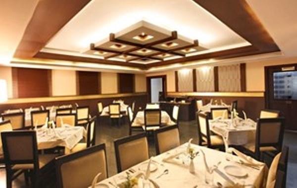 Broad Bean Hotel Tellicherry Bagian luar foto