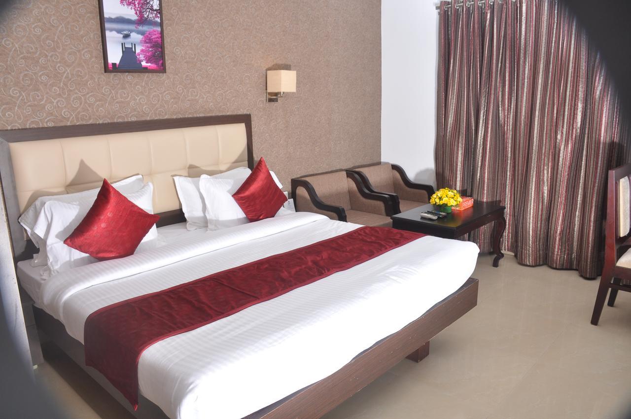 Broad Bean Hotel Tellicherry Bagian luar foto